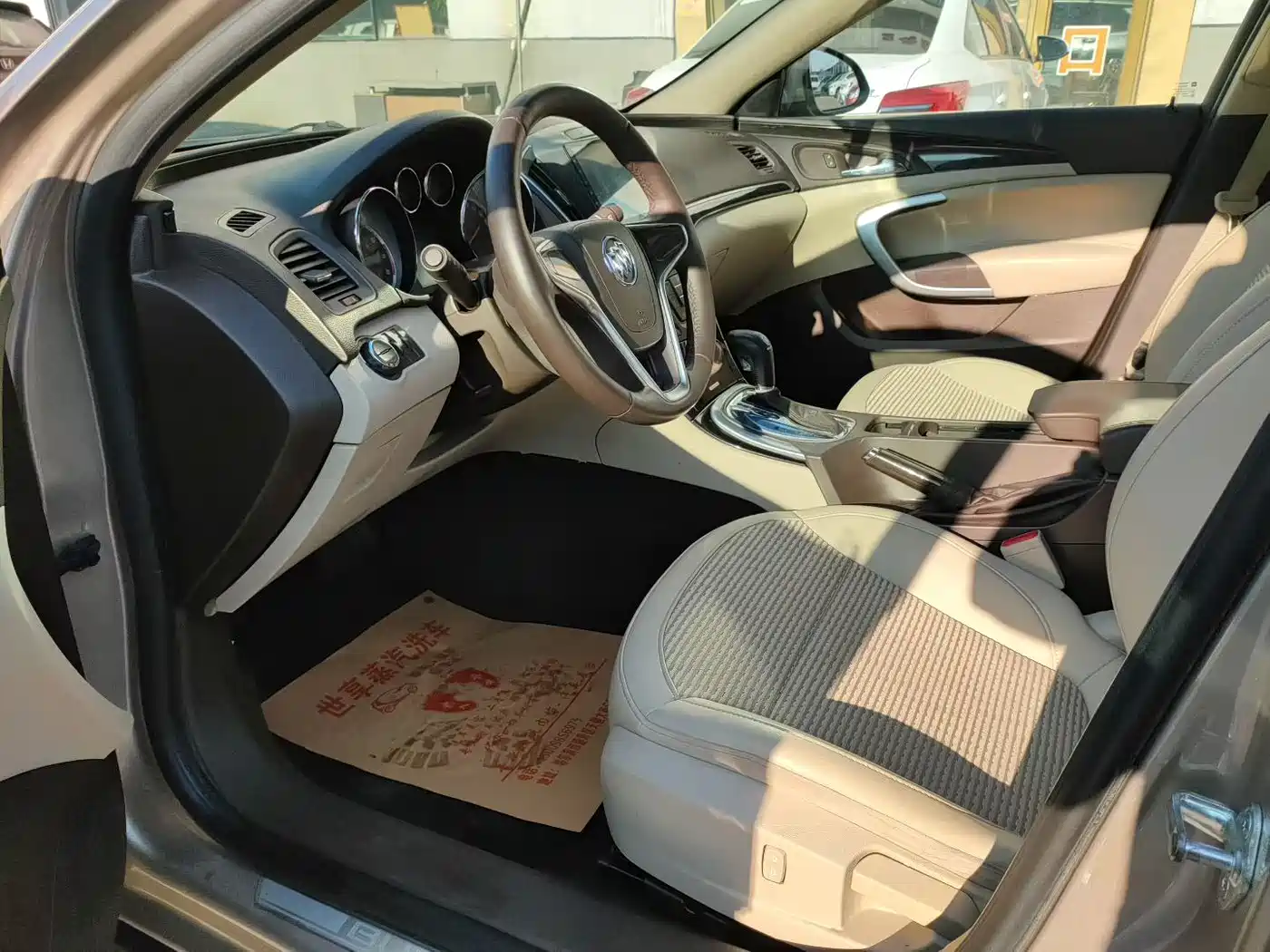 Buick Regal 2015 2.0L Leading Fashion Model фото 8