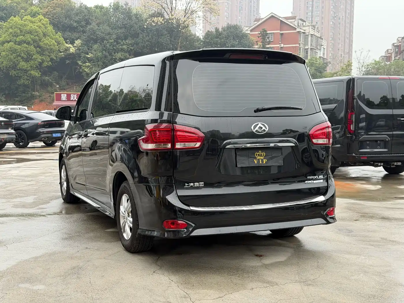 SAIC Maxus Maxus G10 2021 2.0T Automatic Elite Edition Diesel 7-Seater фото 14