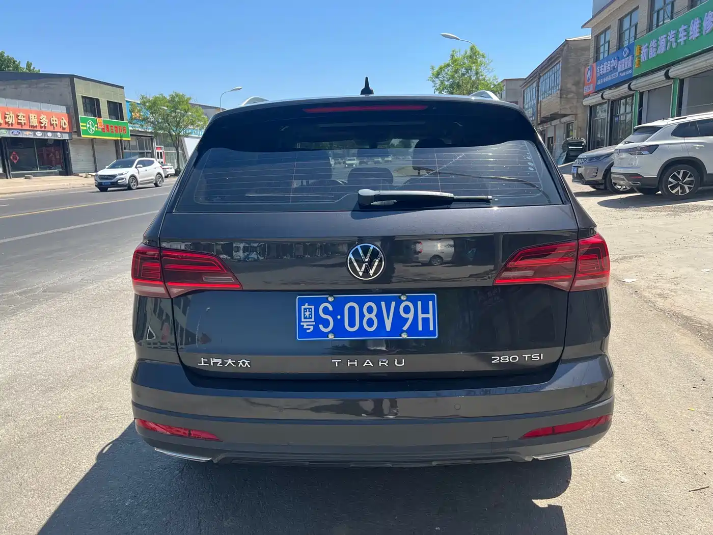 Volkswagen Tharu 2022 280TSI FWD Luxury Edition фото 16