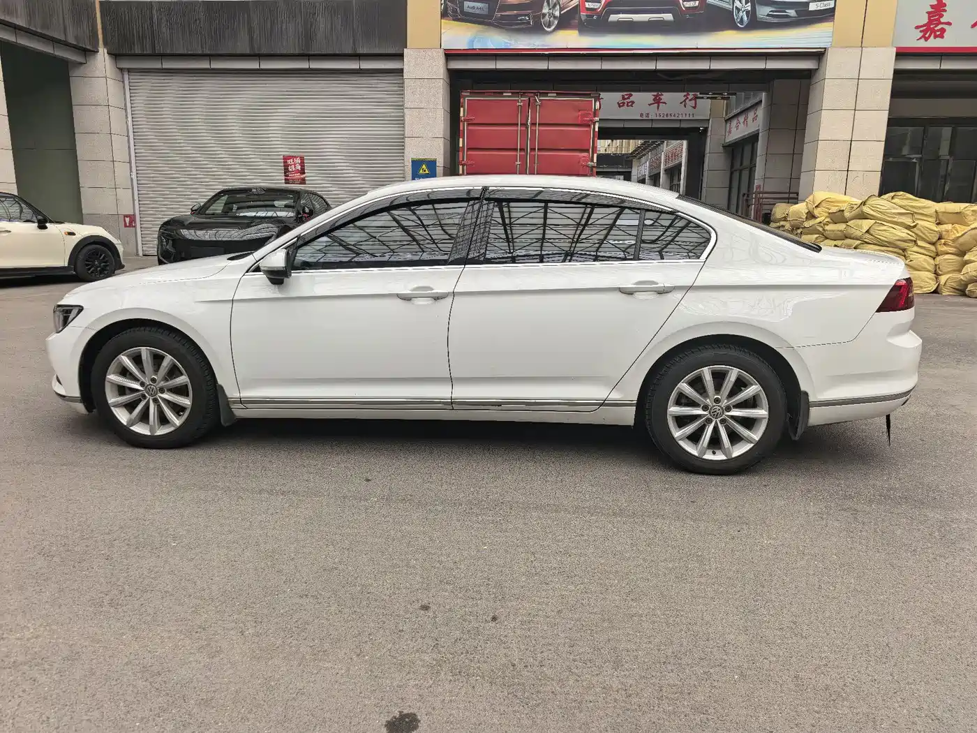 Volkswagen Magotan 2017 330TSI DSG Leading фото 13
