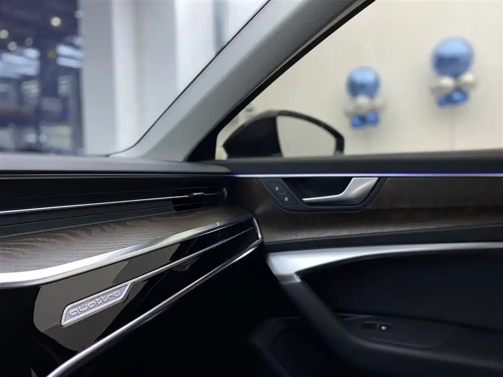 Audi A6L 2021 45 TFSI quattro Exclusive Elegance фото 23