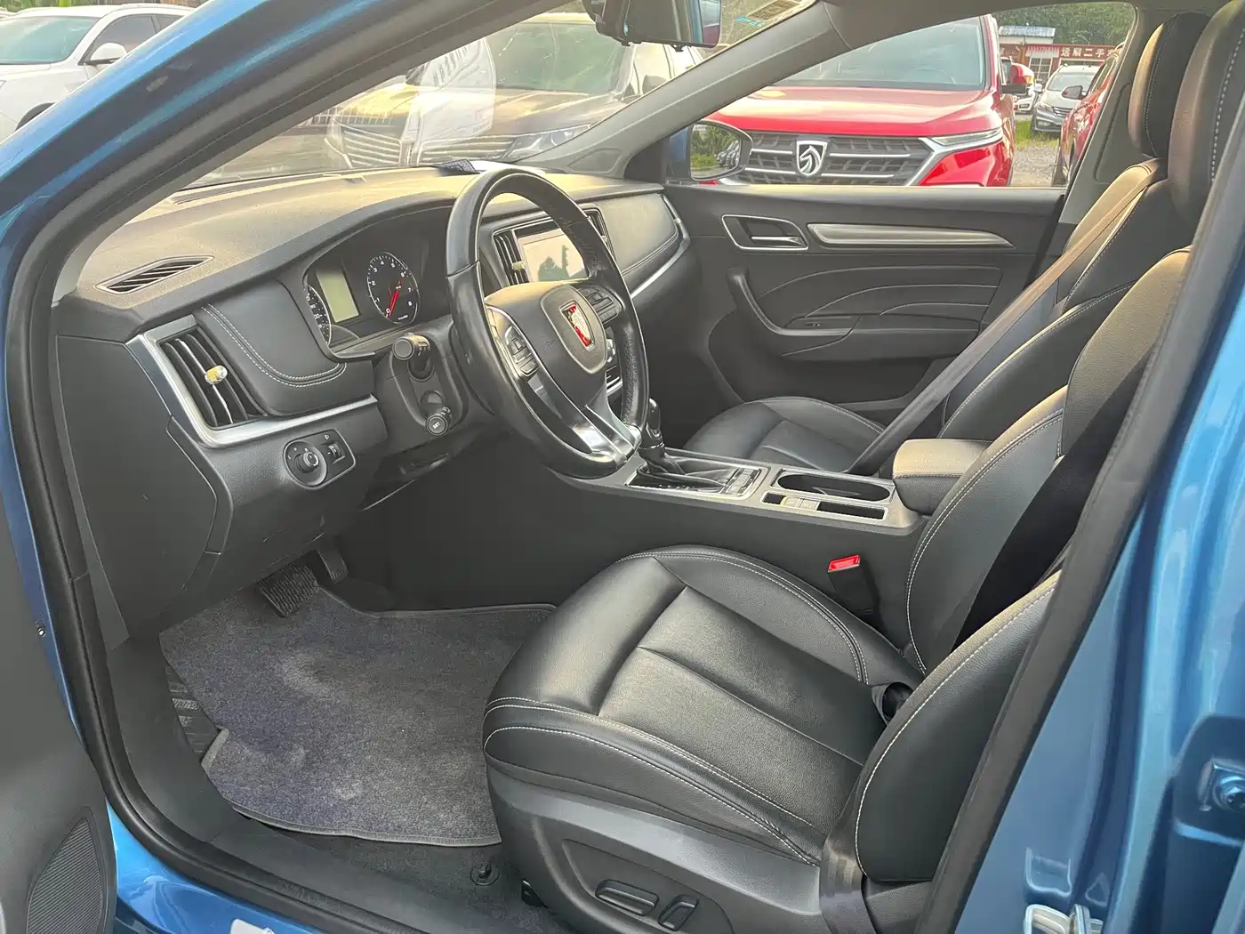Фото 8 - Roewe i6