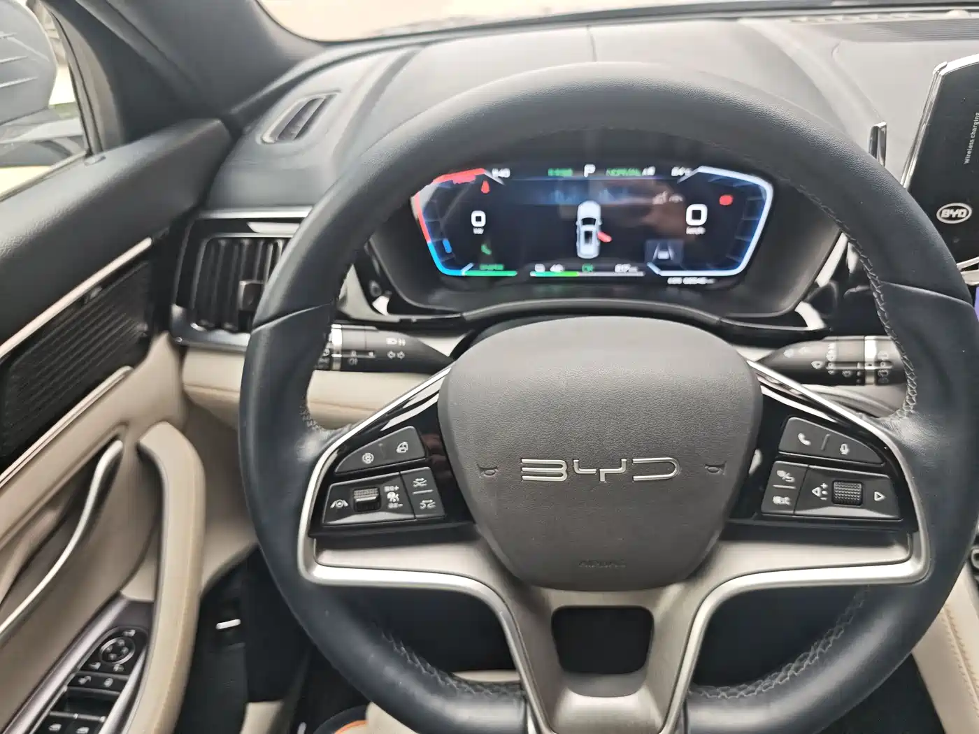 BYD Song PLUS PHEV 2023 Champion Edition EV 520KM Flagship фото 16