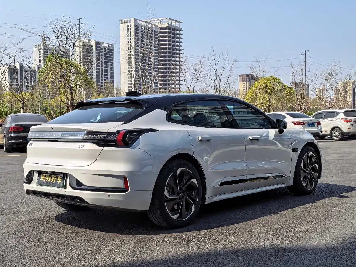 ZEEKR EXTREME KRYPTON 001