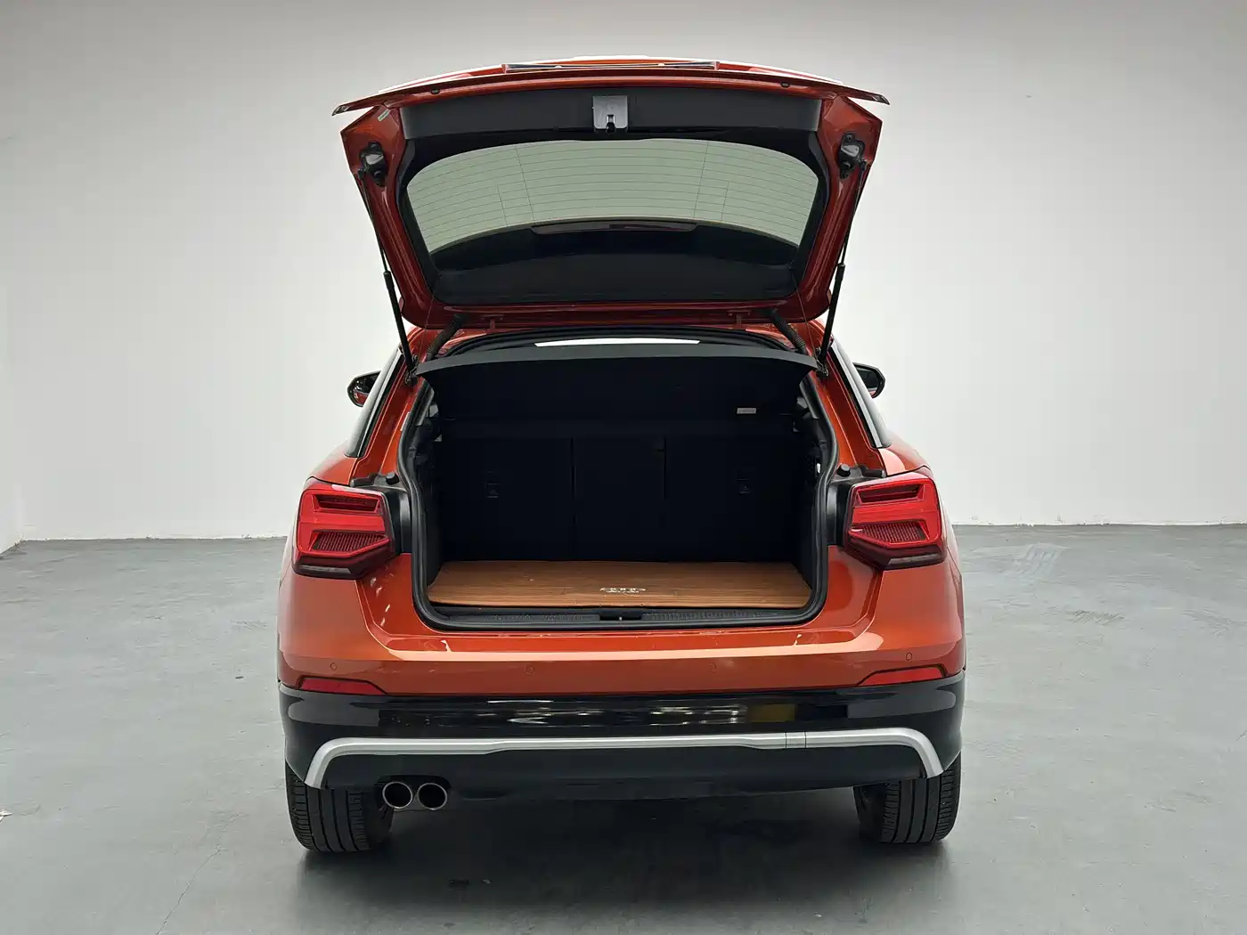 Audi Q2L 2018 35 TFSI Launch Exclusive Edition China VI фото 20
