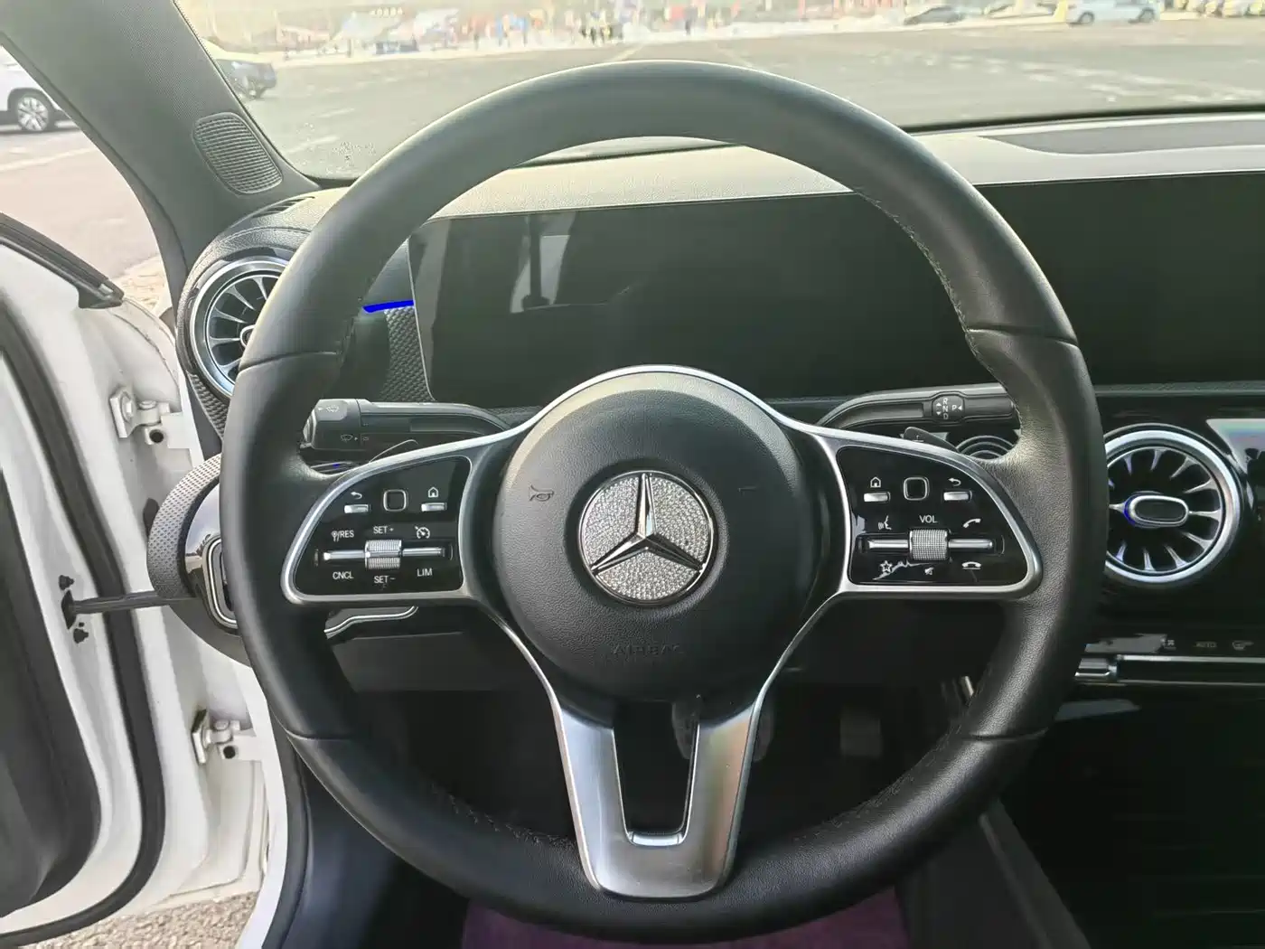 Mercedes-Benz A-Class 2021 A 180 L Sports Sedan фото 20