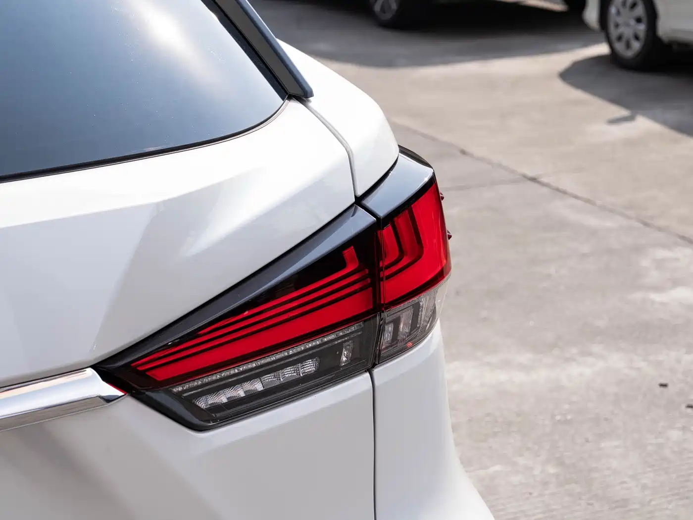 Фото 7 - Lexus RX