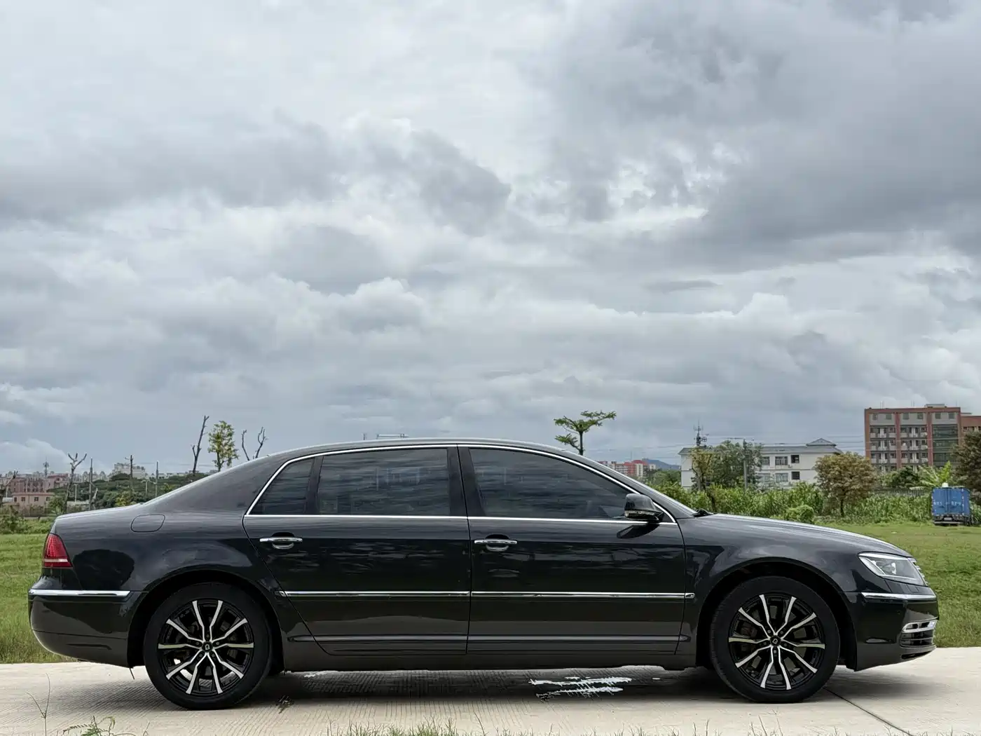 Volkswagen Phaeton 2012 3.0L Business фото 5