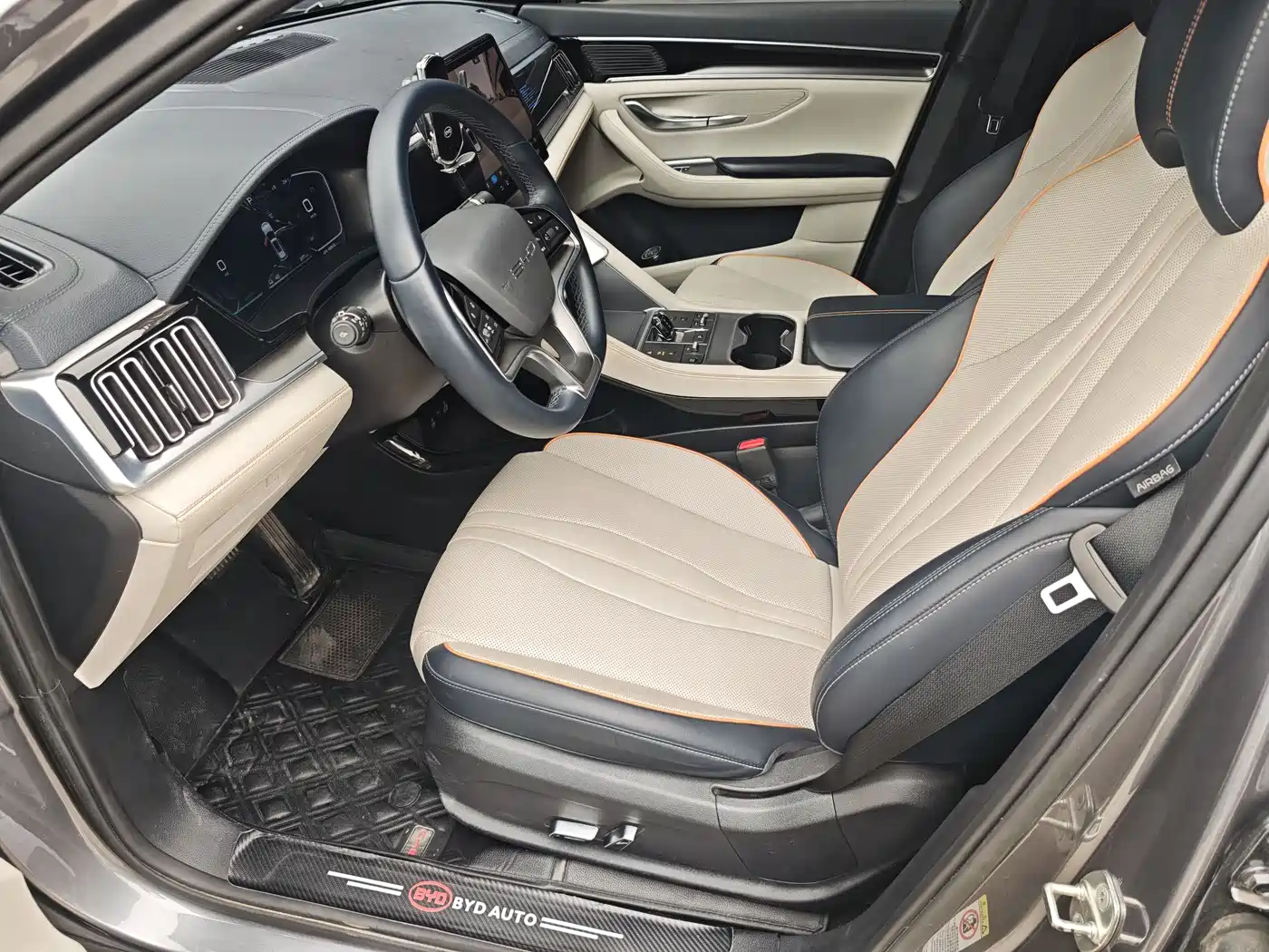 BYD Song PLUS PHEV 2023 Champion Edition EV 520KM Flagship фото 9