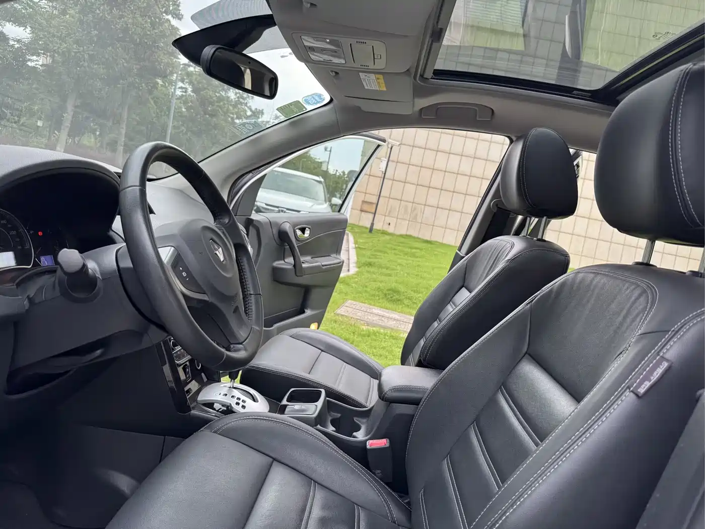 Photo 10 - Renault Koleos (Import)