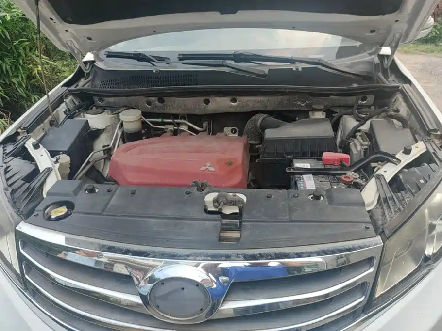 Landwind X5 2016 2016 Plus 1.5T CVT Innovation Edition