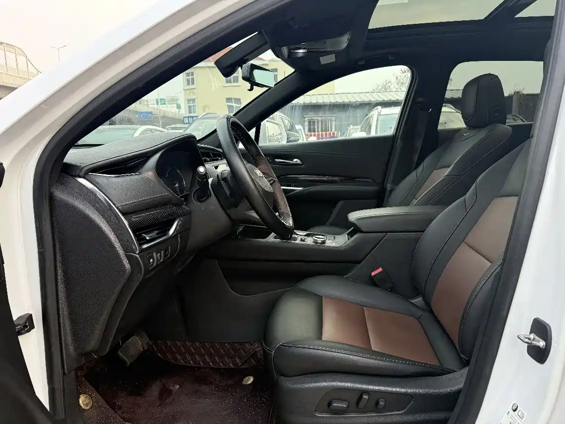 Cadillac XT4 2019 2018 Model 28T 2WD Technology