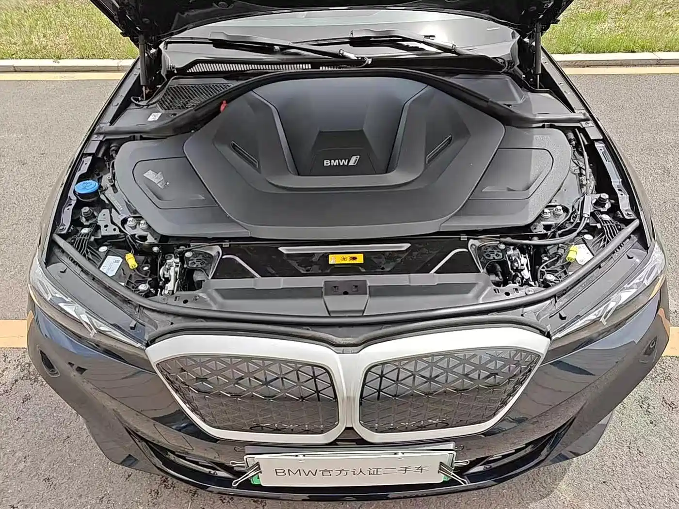 BMW i3 2025 eDrive 35 L фото 6