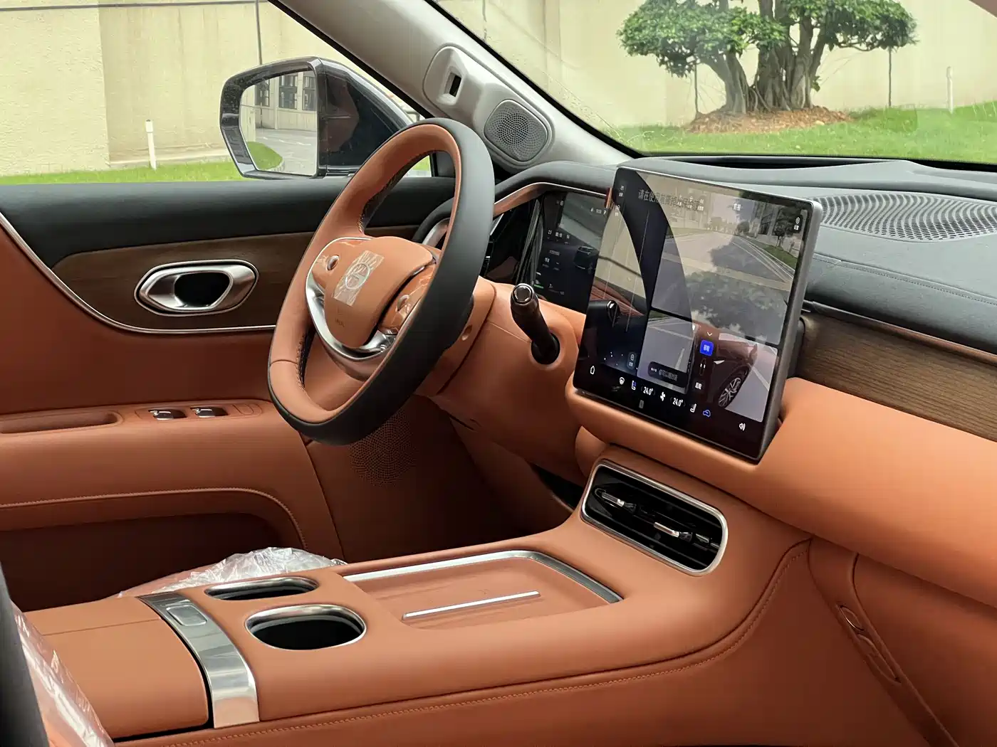 GAC Trumpchi Trumpchi Vision S9 2025 Basic 5-seater фото 23