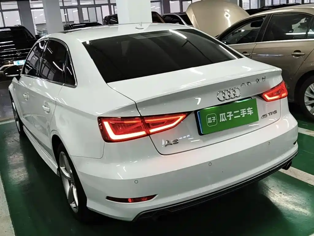 Photo 5 - Audi A3 (Import)