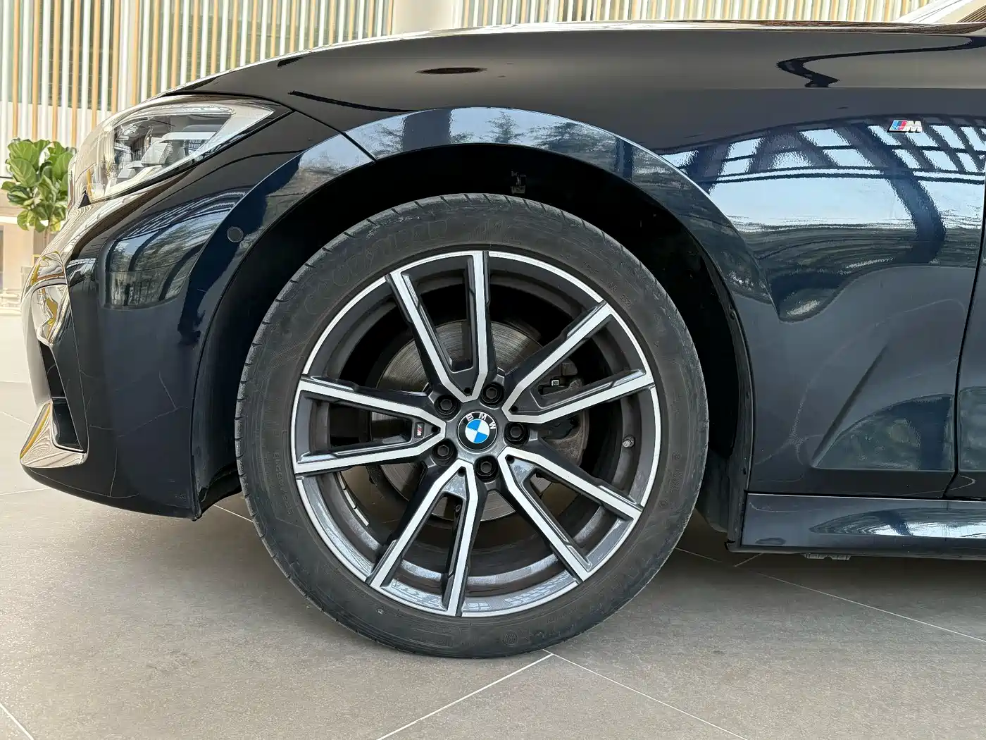 BMW 3-SERIES