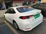 Photo 5 - Toyota Corolla