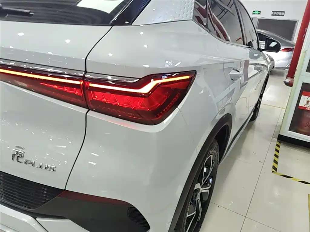 BYD Yuan PLUS 2022 430KM Premium фото 8