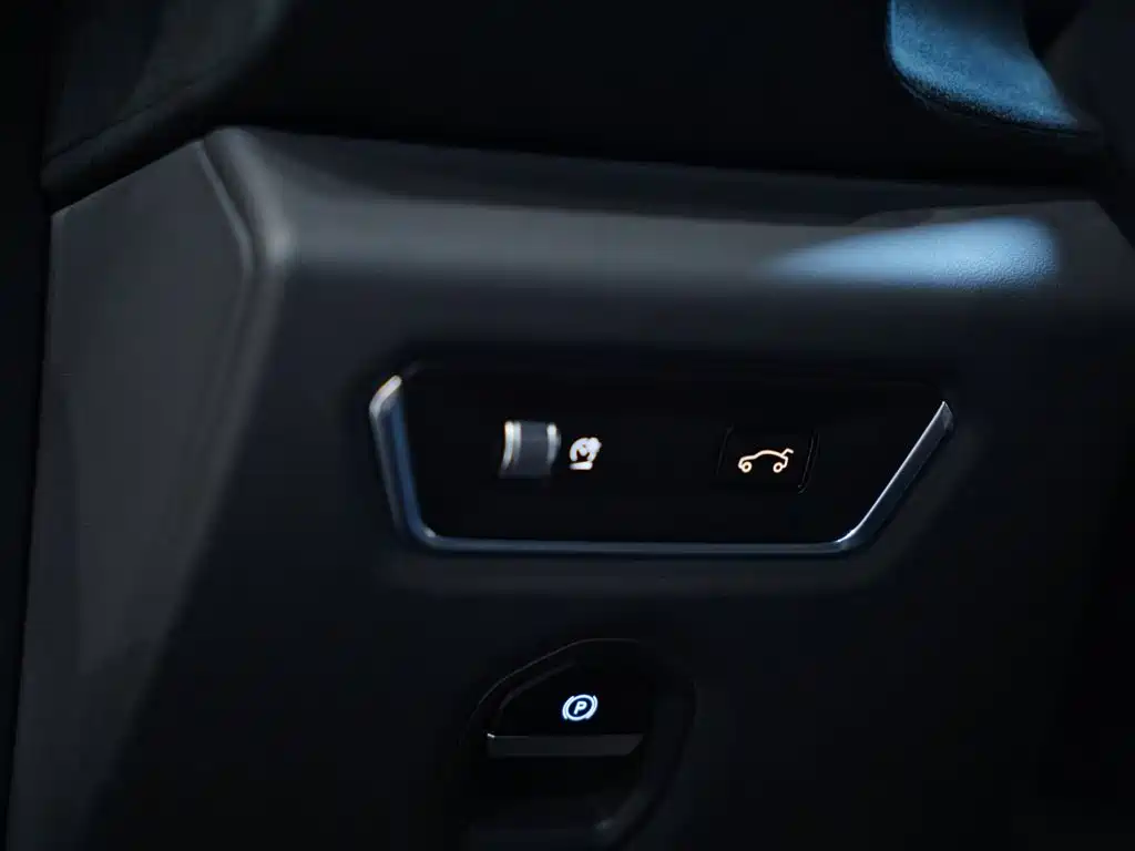 Lotus EMIRA 2023 2022 3.5T V6 Manual First Edition