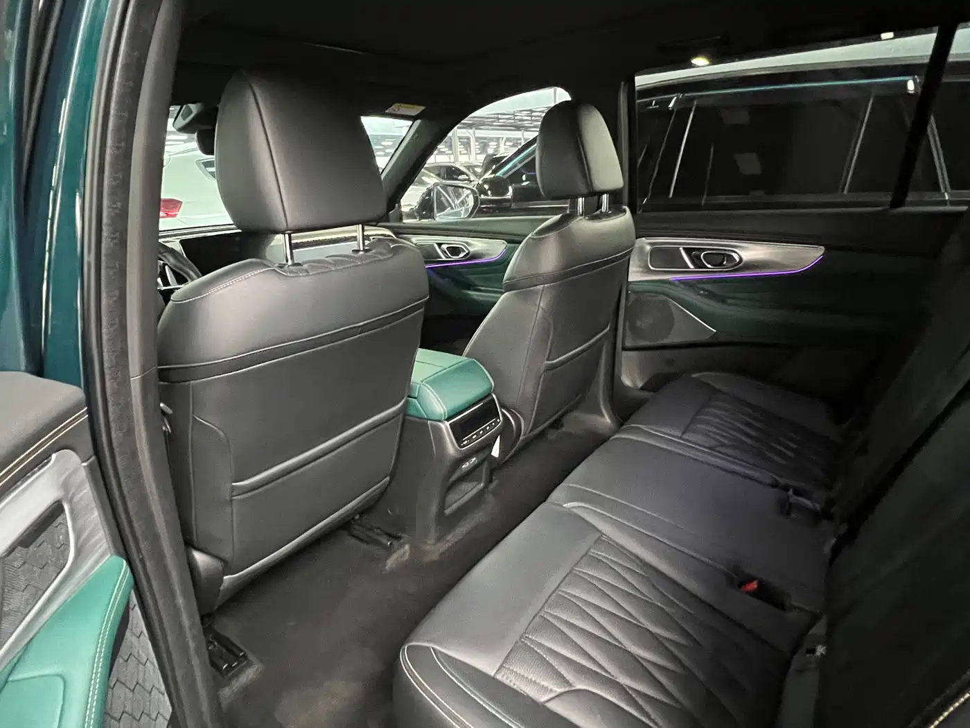 GAC Trumpchi Trumpchi GS8 2022 Pilot Series 2.0TGDI 4WD Luxury Smart Connect Edition (7-Seater) фото 10