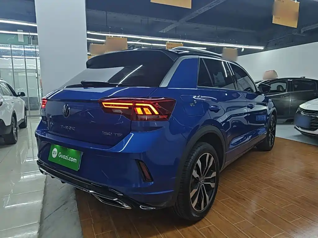Фото 7 - Volkswagen T-ROC