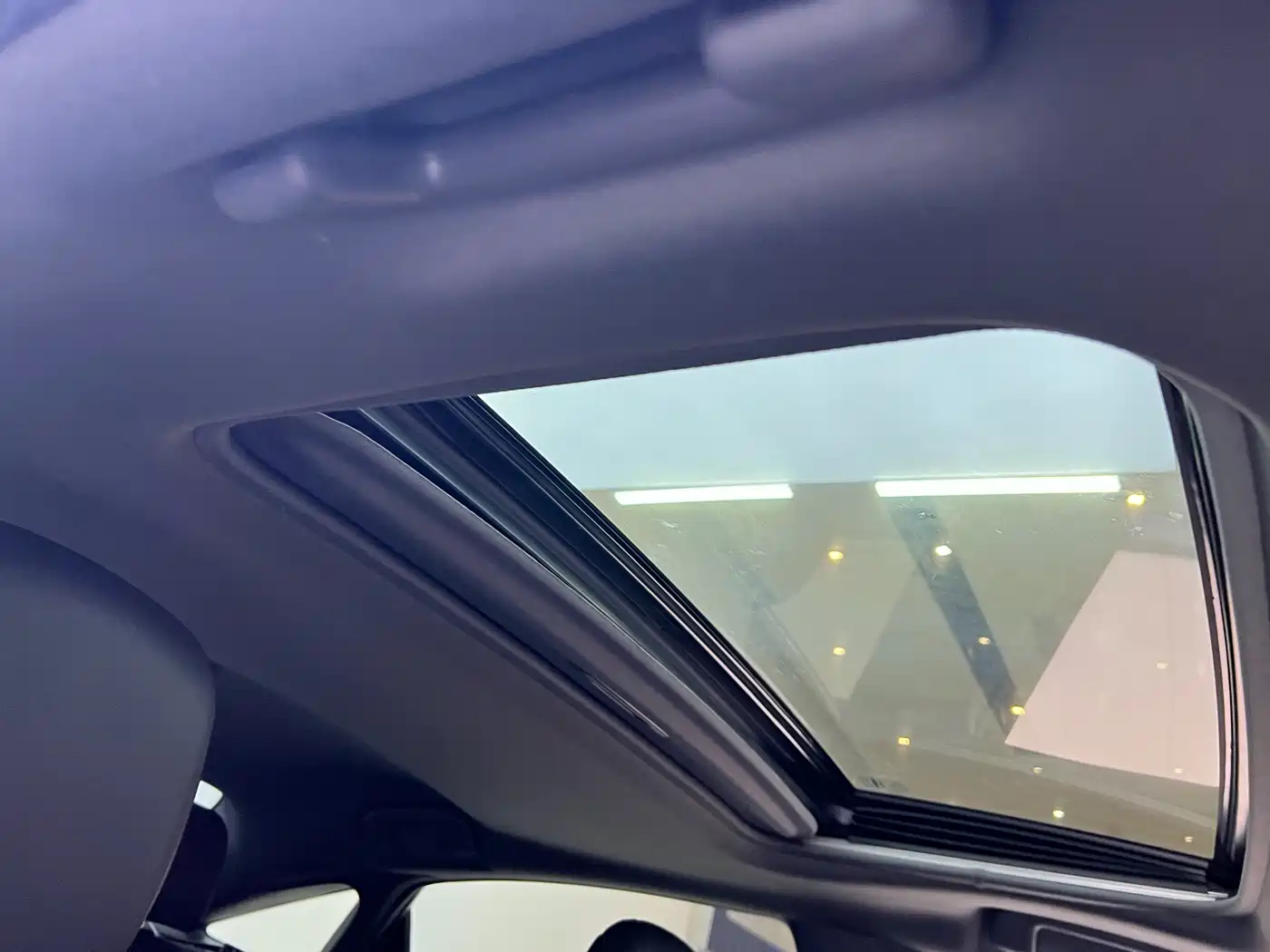 Toyota Avalon 2019 2.0L Luxury Edition (China VI) фото 16
