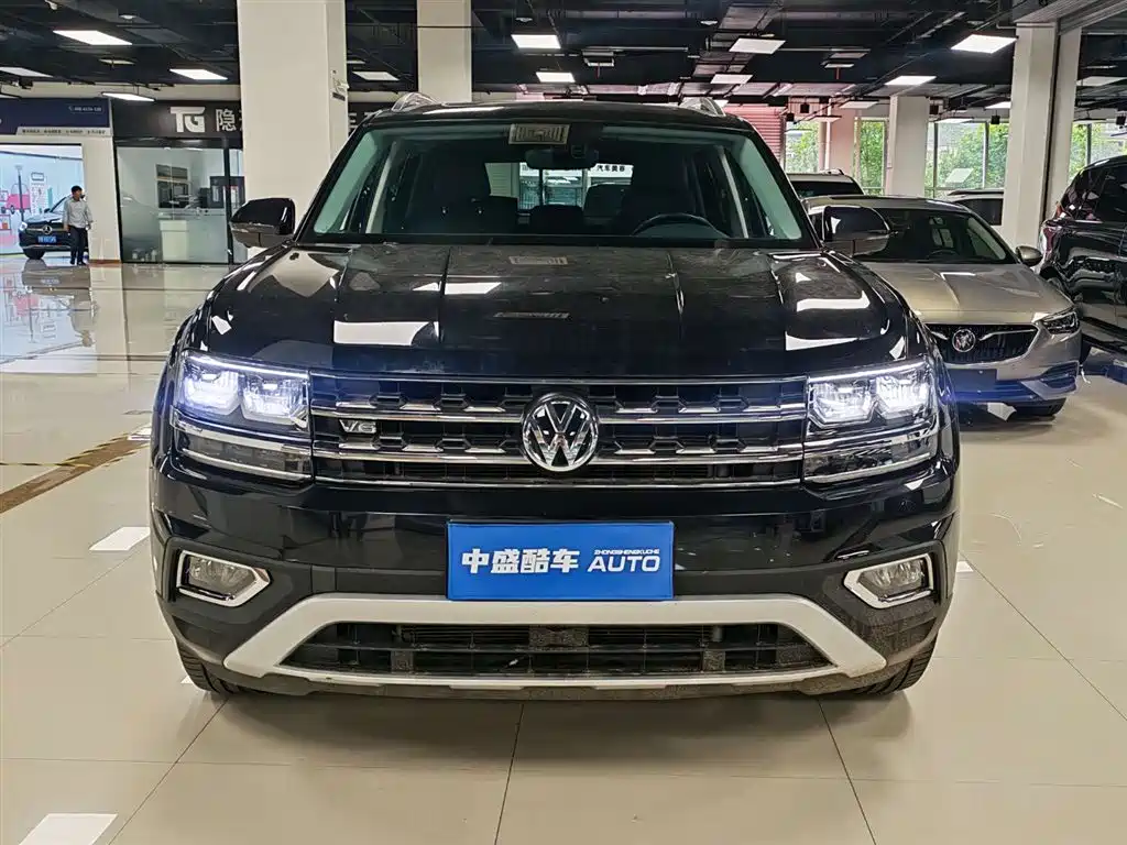 Volkswagen Teramont 2021 530 V6 AWD Prestige Luxury Edition фото 2