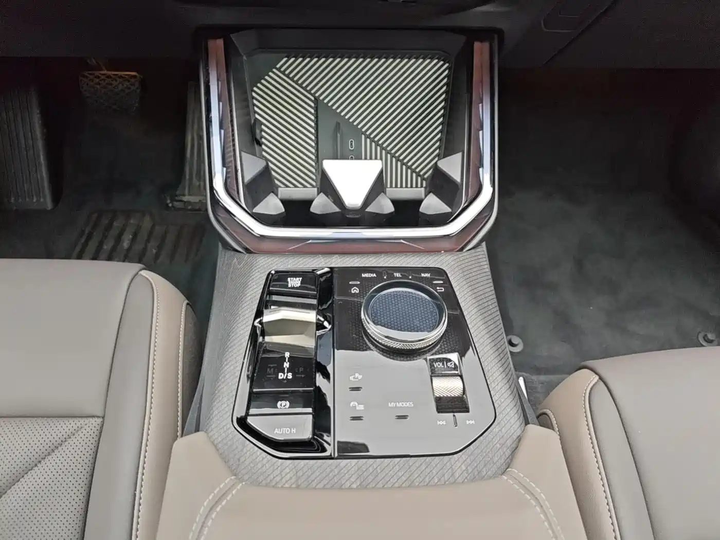 BMW X3 2025 xDrive25L Luxury Package фото 14