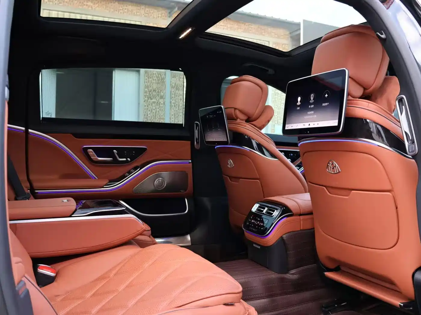 Фото 14 - Mercedes-Benz Maybach S-Class