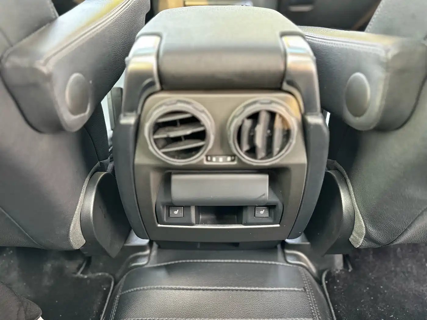 Land Rover Discovery 2016 3.0 SC V6 HSE фото 17