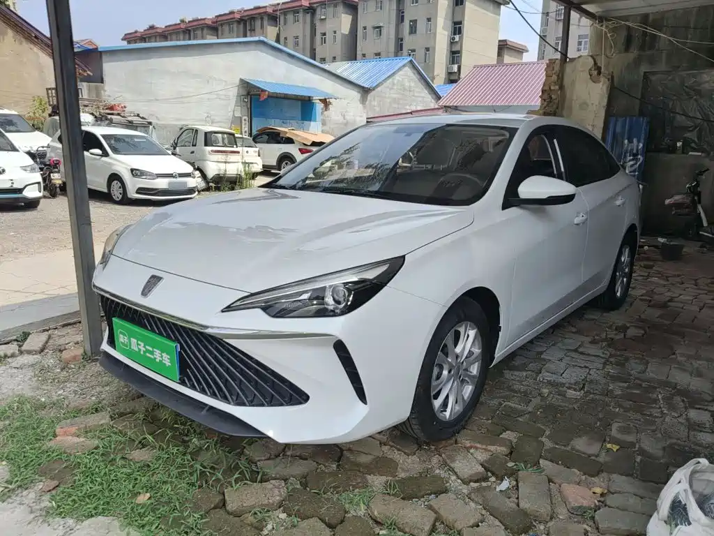 Roewe i5 2025 2023 1.5L Manual Comfort Edition