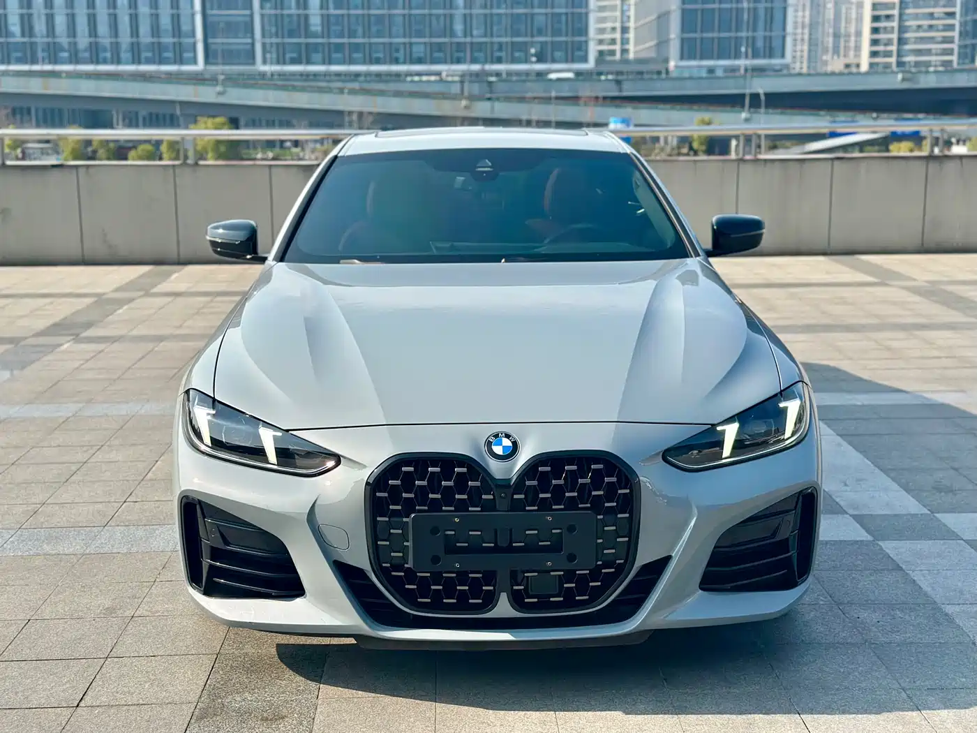 BMW 4 Series 2024 430i M Sport Shadow Edition фото 3