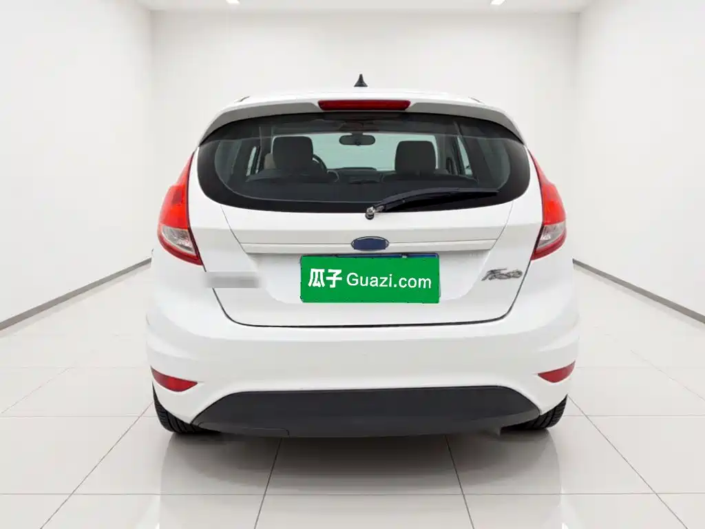 Ford Fiesta 2015 2013 Hatchback 1.5L Automatic Fashion