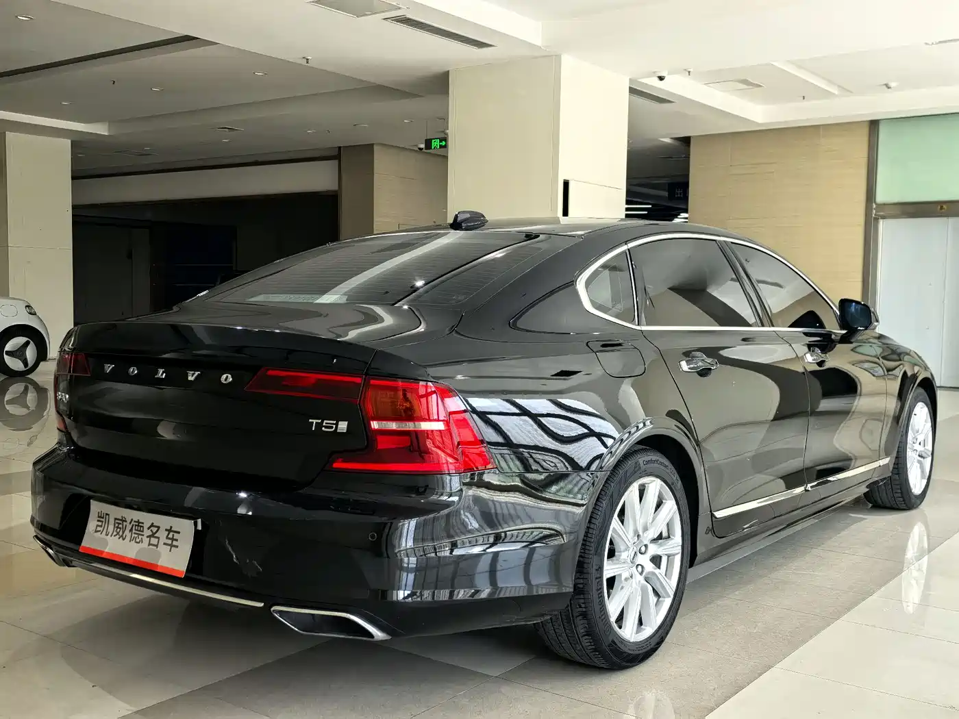 Volvo S90 2020 T5 Inscription Luxury Edition фото 12