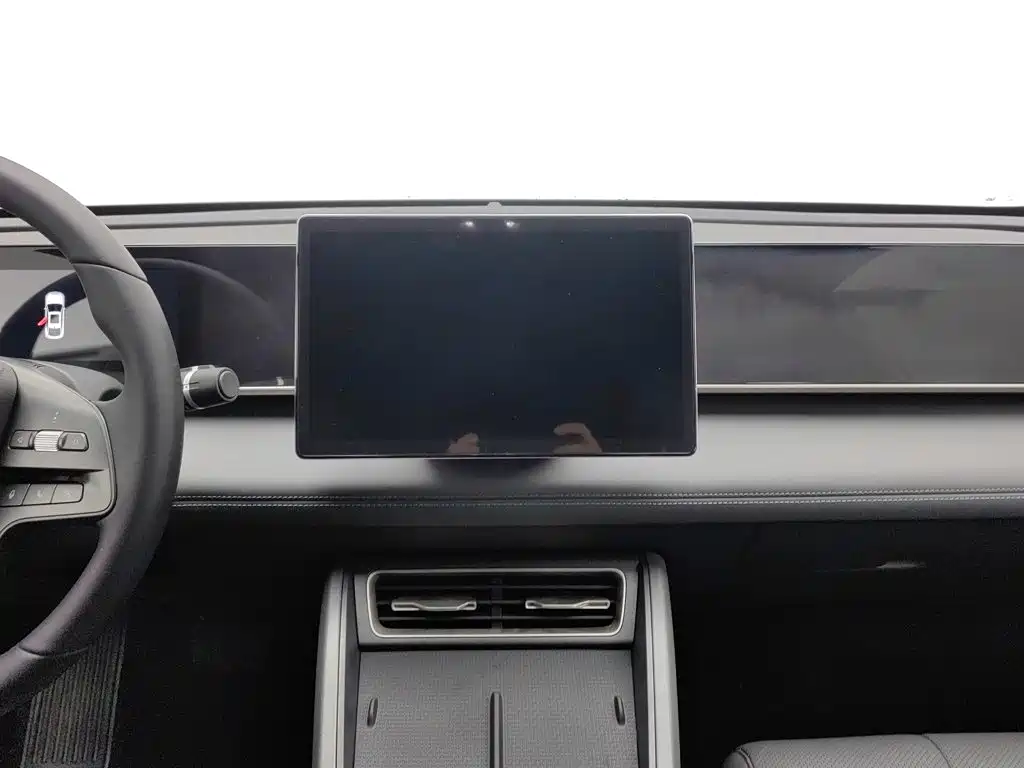 BYD Qin L 2026 2025 DM-i Smart Drive Edition 80KM Leading