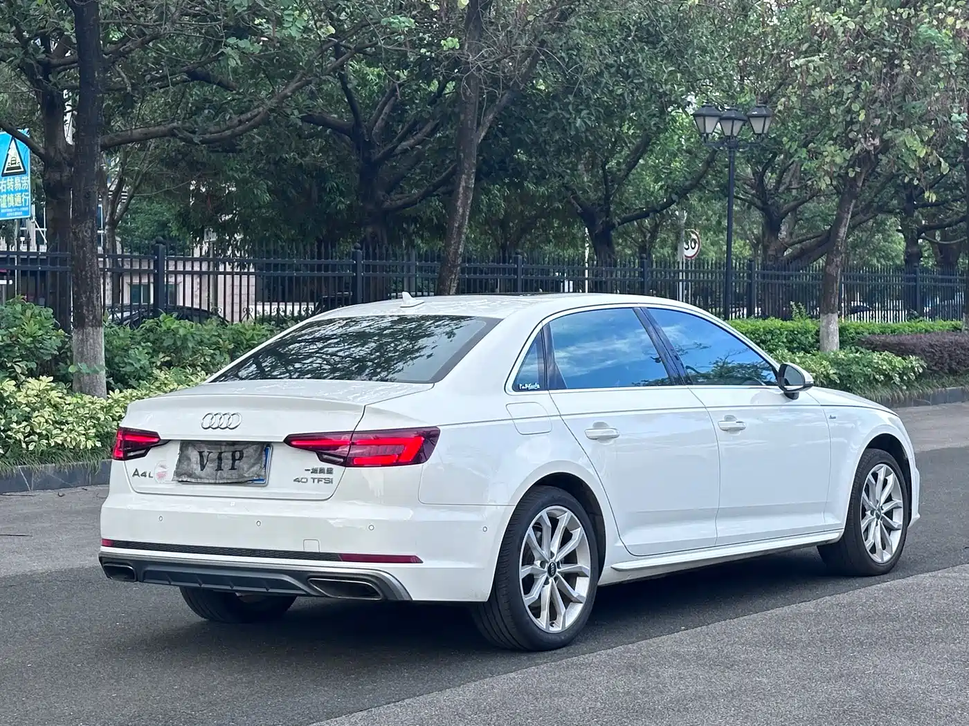 Audi A4L 2019 40 TFSI Fashion (China VI) фото 5
