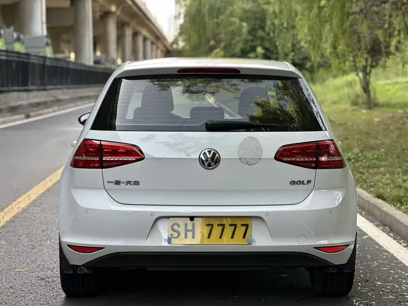 Volkswagen Golf 2016 1.6L Automatic Comfort фото 5