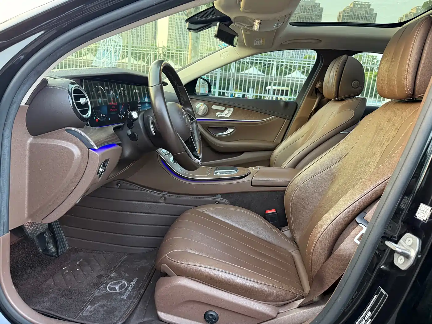 Mercedes-Benz E-Class 2021 E 300 L Fashion фото 4