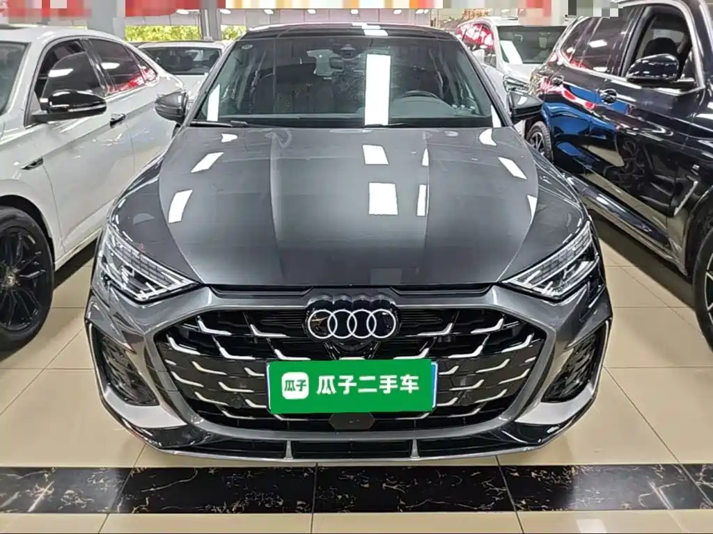 Audi A3 2026 2025 Sportback 35TFSI Flying Premium