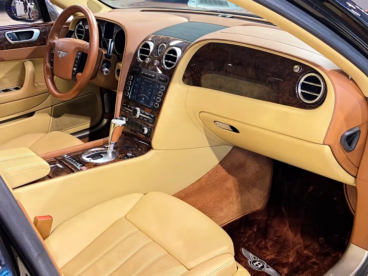 Bentley Flying Spur 2010 2010 6.0T 5-seater Version