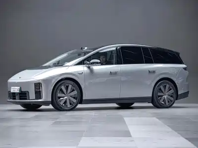 Li Auto i8