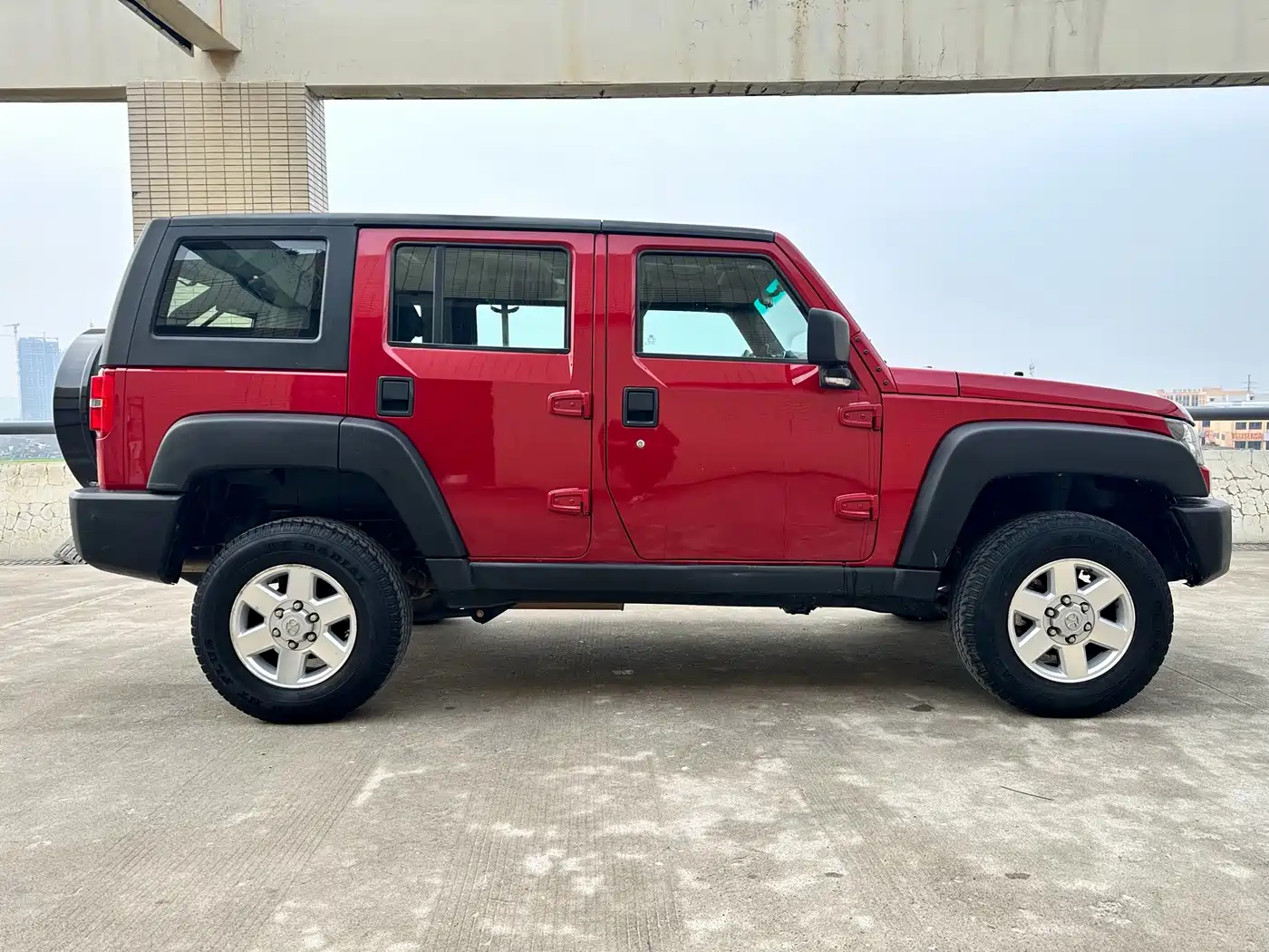 BAIC ORV Beijing Offroad BJ40 2016 Model 40L 2.0T Manual 2WD Luxury фото 4
