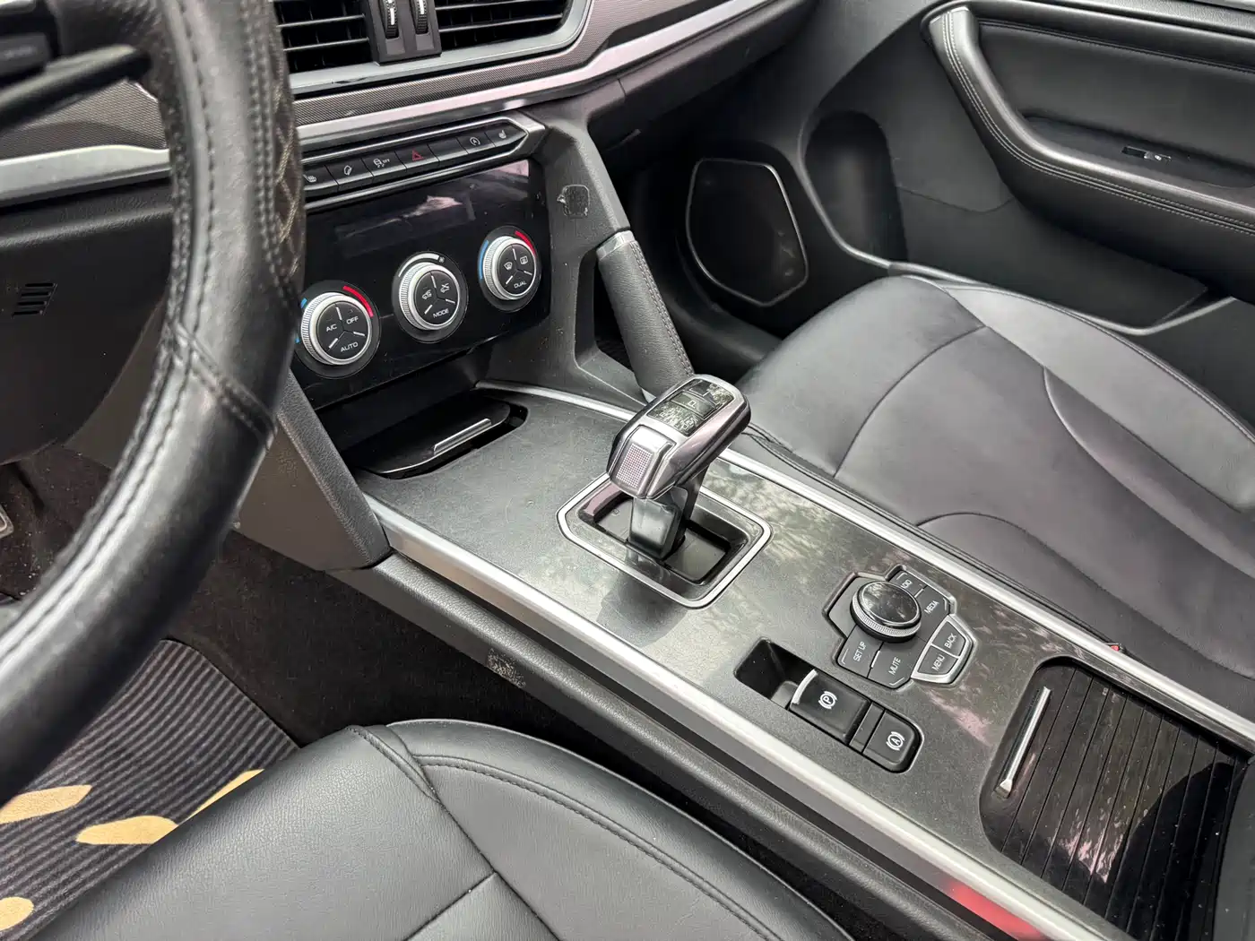 Haval H6 2018 Blue Label Sport 1.5T Automatic 2WD Elite фото 8