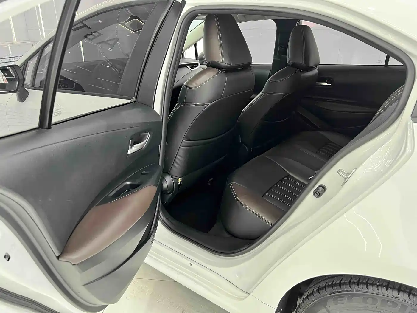 Toyota Corolla 2021 TNGA 1.5L CVT Pioneer Edition фото 13