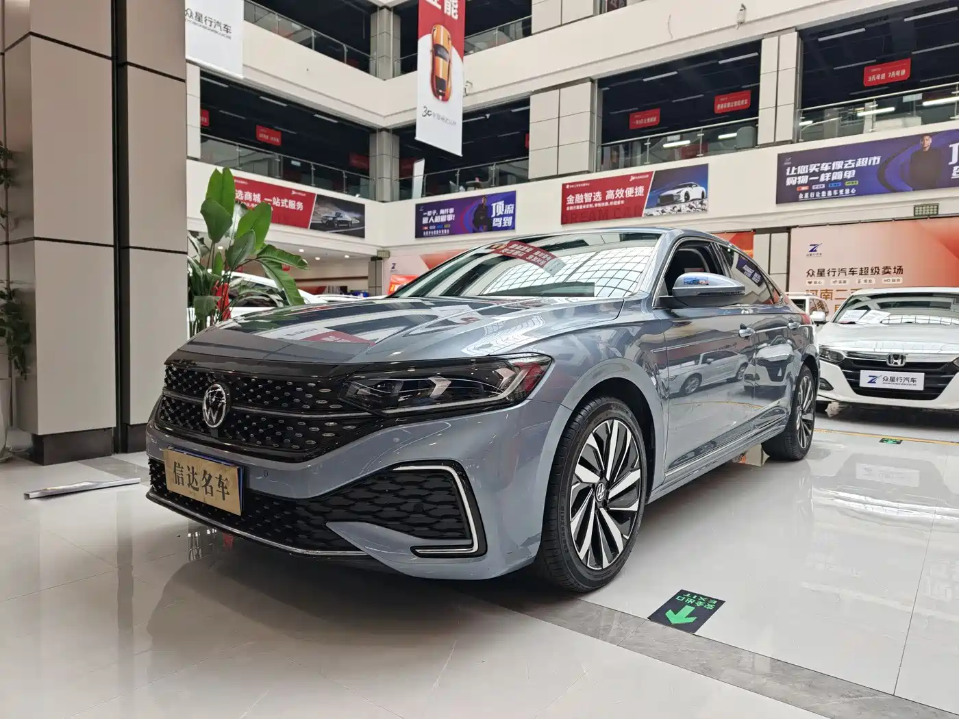 Volkswagen Passat 2022 330TSI Starlight Elite Edition