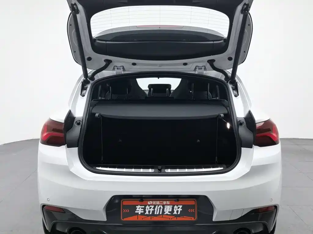 Фото 16 - BMW X2