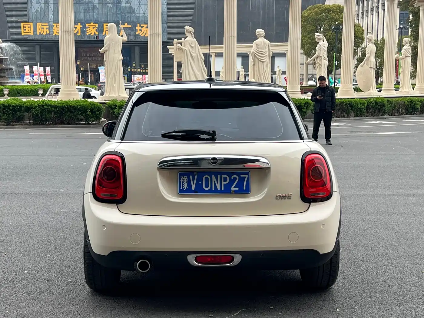 MINI 2018 1.5T ONE PLUS 5-Door фото 4