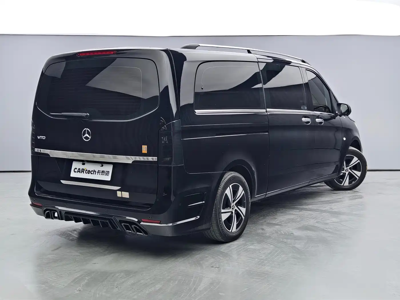 Mercedes-Benz Vito 2018 2.0T Business Edition China VI фото 4