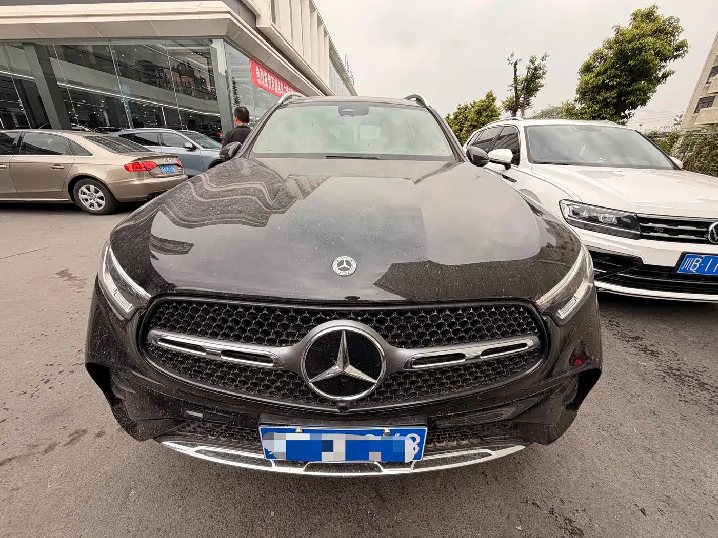Mercedes-Benz GLC 2023 GLC 260 L 4MATIC Sport 5-seater фото 2