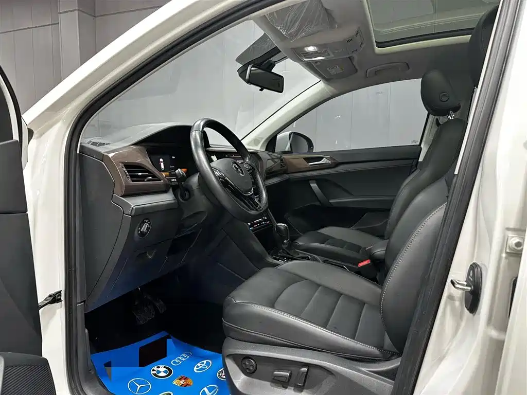 Volkswagen Tharu 2022 280TSI 2WD Comfort фото 10